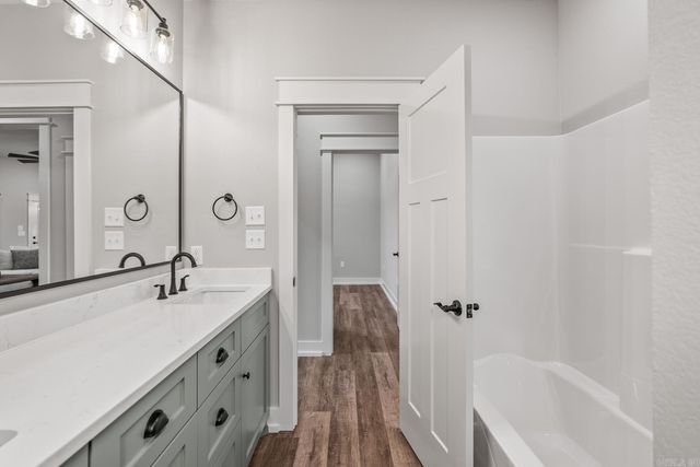 17 Republican Loop, Greenbrier, AR 72058