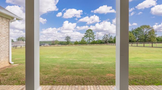 17 Republican Loop, Greenbrier, AR 72058