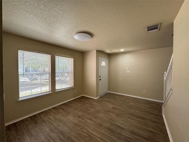 619 Mathis Meadow, San Antonio, TX 78251