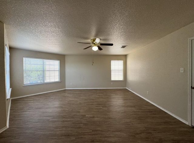 619 Mathis Meadow, San Antonio, TX 78251