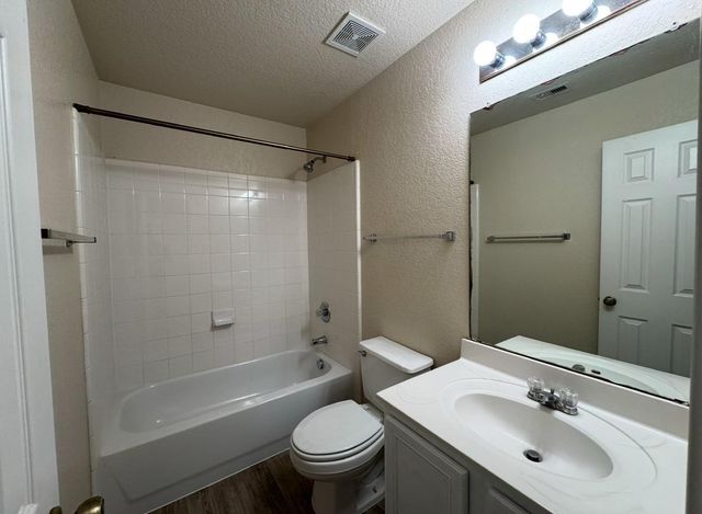 619 Mathis Meadow, San Antonio, TX 78251