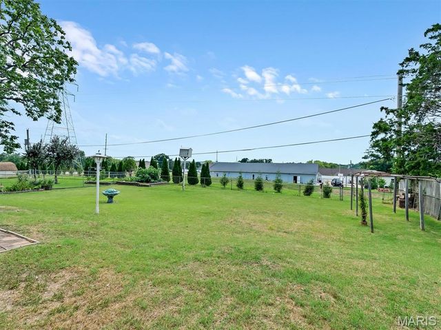 1215 Holgate Drive, Manchester, MO 63021