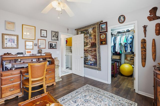 321 Valley Court, Lowell, IN 46356