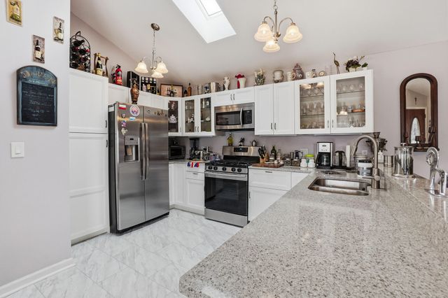 321 Valley Court, Lowell, IN 46356