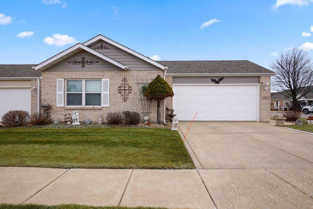 321 Valley Court, Lowell, IN 46356