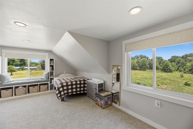 2719 S Cleveland Avenue, Saint Joseph, MI 49085