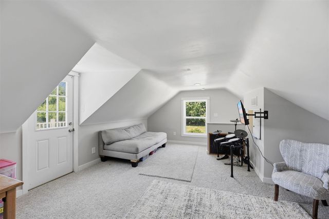 2719 S Cleveland Avenue, Saint Joseph, MI 49085