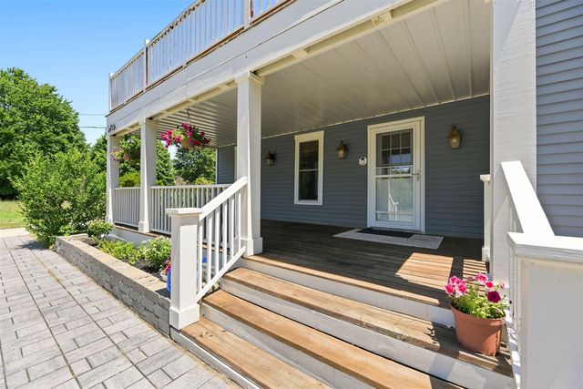 2719 S Cleveland Avenue, Saint Joseph, MI 49085