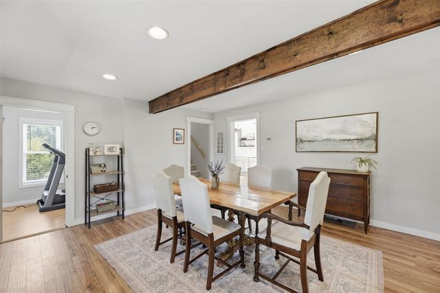 2719 S Cleveland Avenue, Saint Joseph, MI 49085