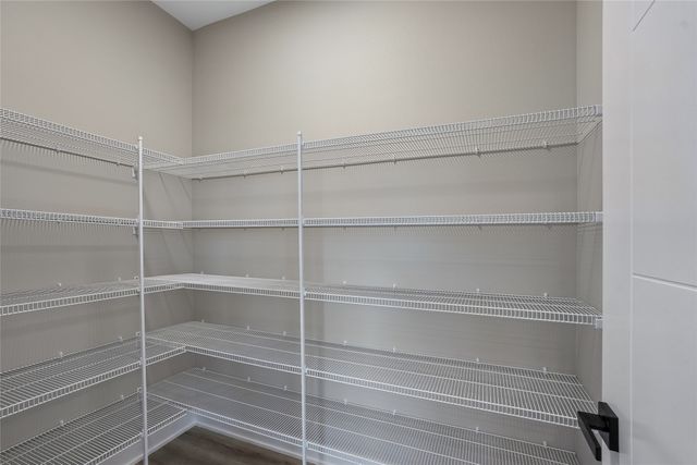 14522 Northpark Drive, Urbandale, IA 50323