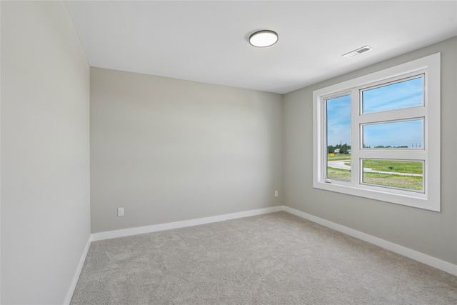 14522 Northpark Drive, Urbandale, IA 50323