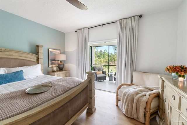 332 Deer Point Dr, Gulf Breeze, FL 32561