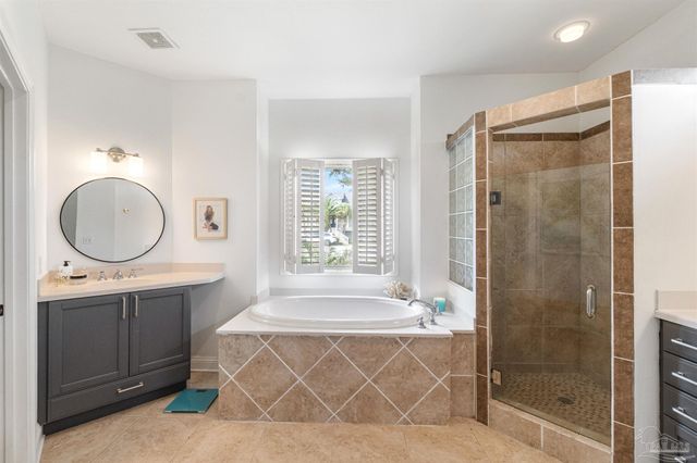 332 Deer Point Dr, Gulf Breeze, FL 32561