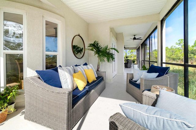 332 Deer Point Dr, Gulf Breeze, FL 32561