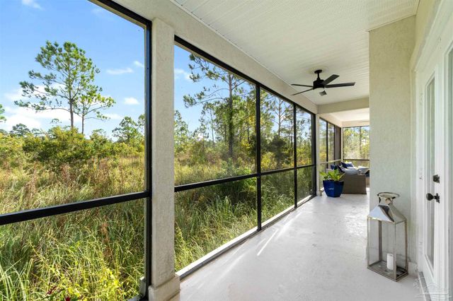 332 Deer Point Dr, Gulf Breeze, FL 32561