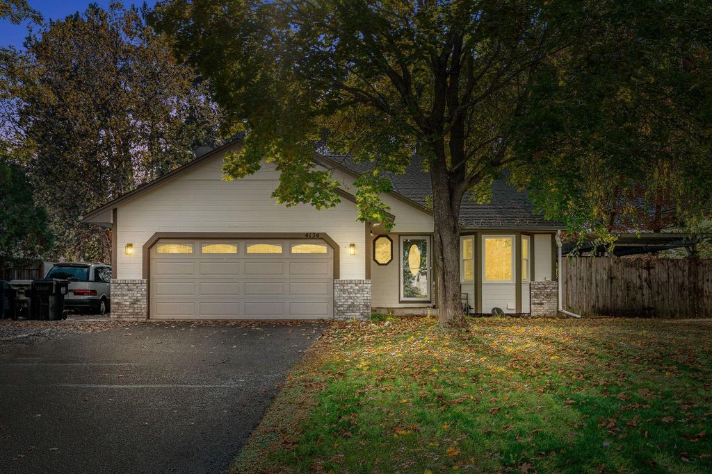 4134 145th Lane NW, Andover, MN 55304