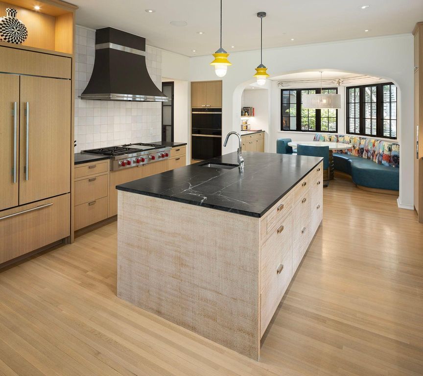 2388 W Lake Of The Isles Parkway, Minneapolis, MN 55405 — photo 5