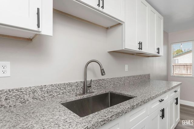 0 2612 Van Buren Place, Bakersfield, CA 93314