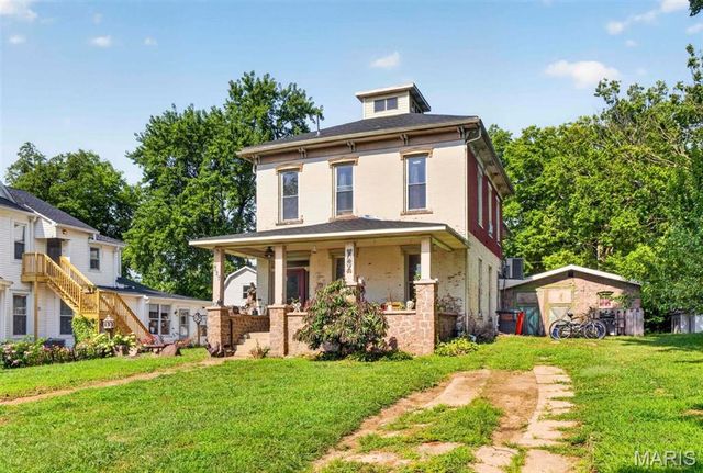 327 N 3rd Street, Greenville, IL 62246