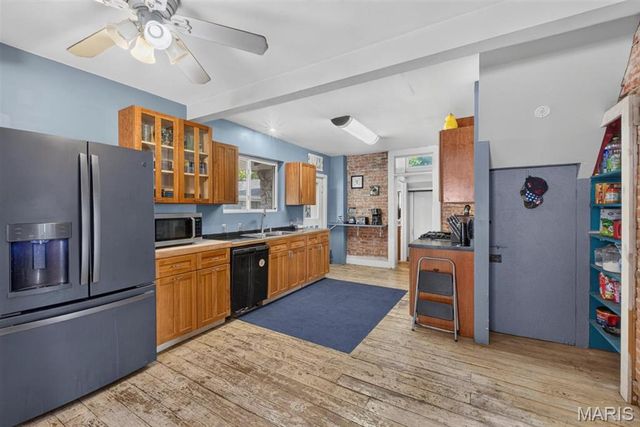 327 N 3rd Street, Greenville, IL 62246