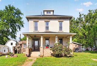 327 N 3rd Street, Greenville, IL 62246