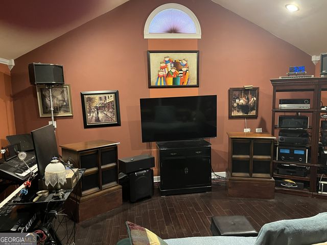 300 W Midland Avenue, Winder, GA 30680
