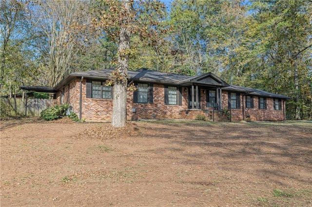 3121 Cascade SW Road, Atlanta, GA 30311