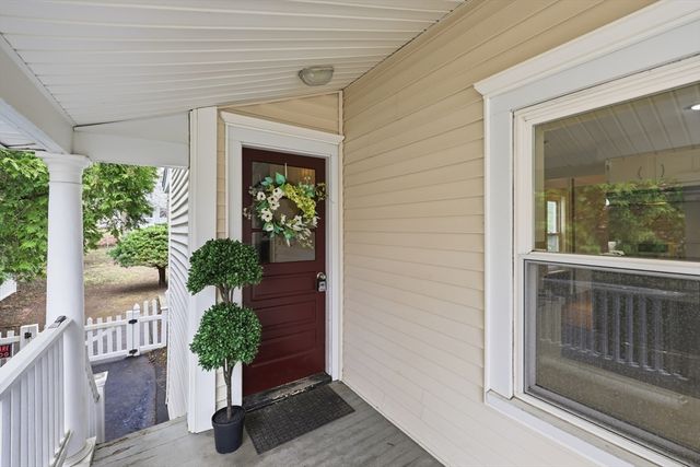 28 School 2, Leominster, MA 01453