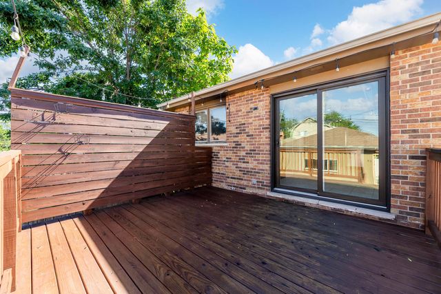 11134 S Sawyer Avenue, Chicago, IL 60655