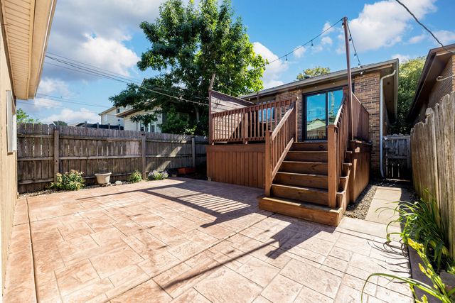 11134 S Sawyer Avenue, Chicago, IL 60655