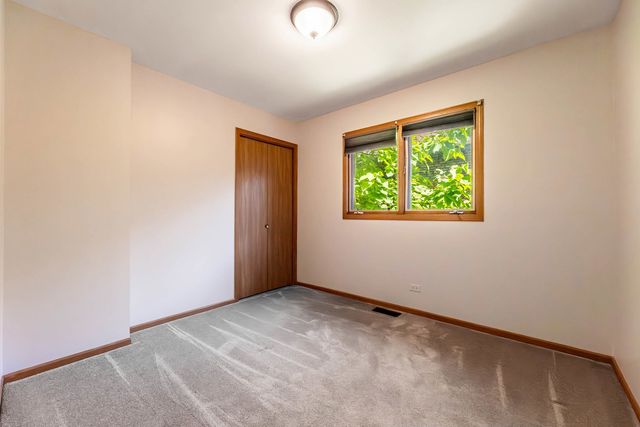 11134 S Sawyer Avenue, Chicago, IL 60655