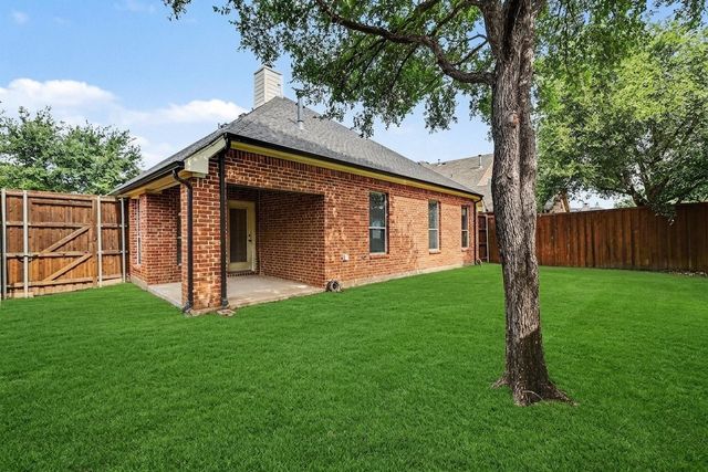8586 Robertson Drive, Frisco, TX 75036