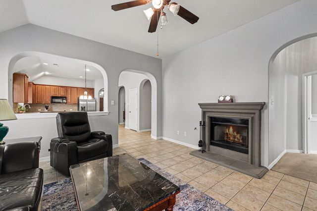 8586 Robertson Drive, Frisco, TX 75036