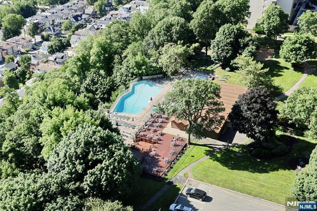 5 Horizon Road 2209, Fort Lee, NJ 07024