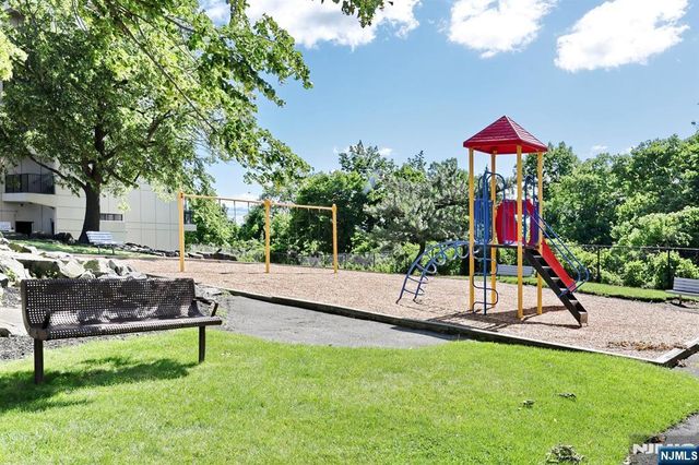 5 Horizon Road 2209, Fort Lee, NJ 07024