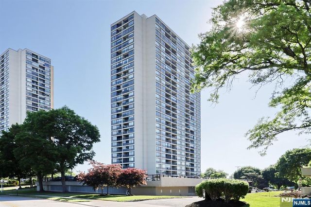 5 Horizon Road 2209, Fort Lee, NJ 07024