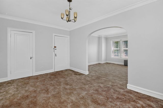 5644-46 W Melrose Street, Chicago, IL 60634