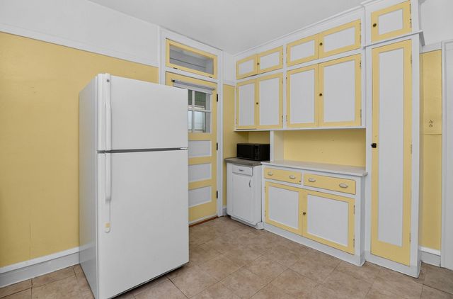 5644-46 W Melrose Street, Chicago, IL 60634