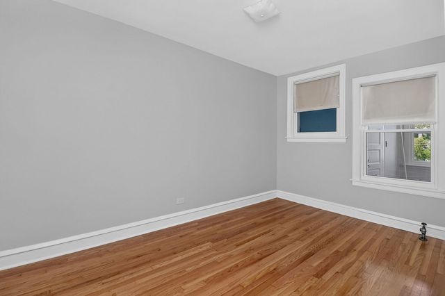 5644-46 W Melrose Street, Chicago, IL 60634