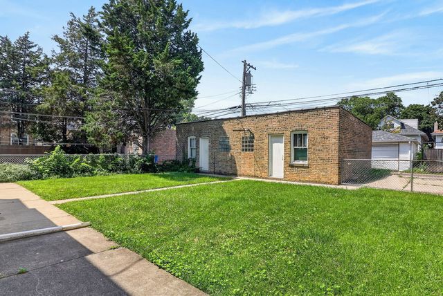 5644-46 W Melrose Street, Chicago, IL 60634