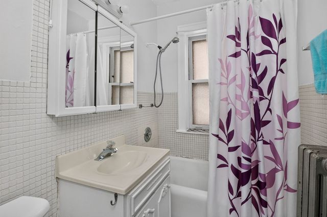 5644-46 W Melrose Street, Chicago, IL 60634