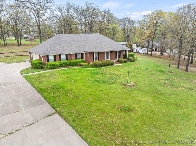 5353 Stonebriar Circle, Durant, OK 74701