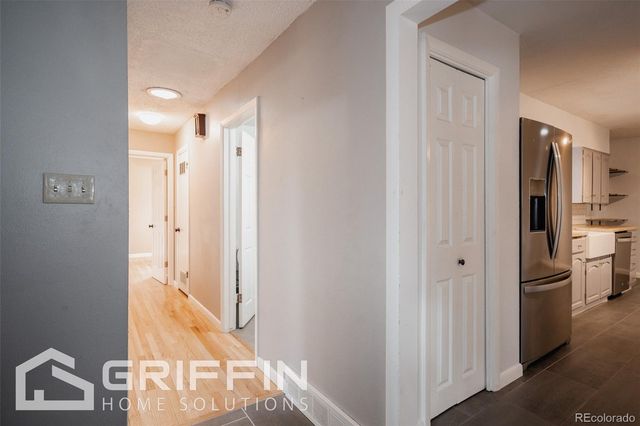 850 S Harlan Street, Lakewood, CO 80226