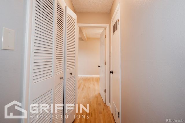 850 S Harlan Street, Lakewood, CO 80226