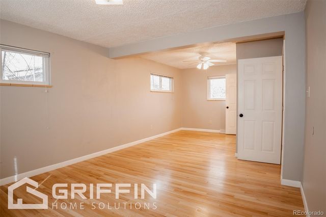 850 S Harlan Street, Lakewood, CO 80226