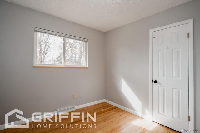 850 S Harlan Street, Lakewood, CO 80226