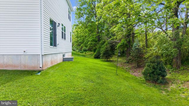 120 ELEANOR CT, Gilbertsville, PA 19525