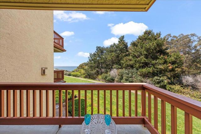 29 Seascape Resort Drive, Aptos, CA 95003