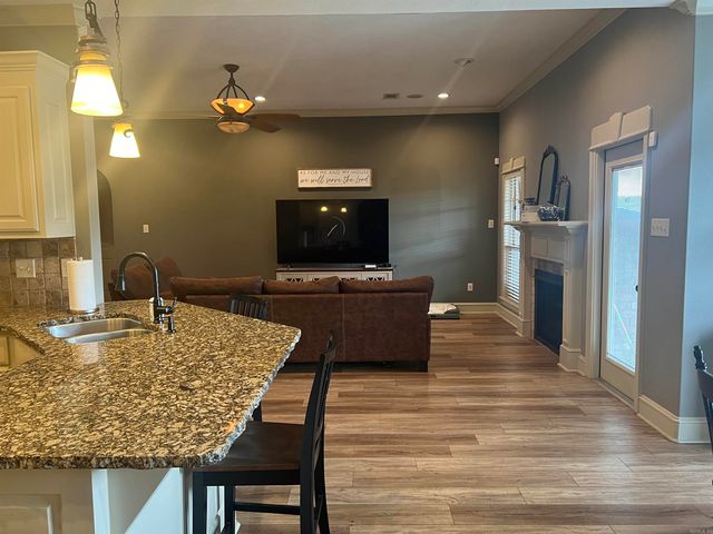 1060 Georgetown Drive, Conway, AR 72034