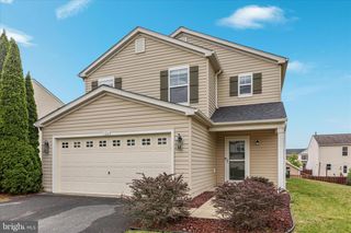 126 DOLLIE MAE LN, Stephens City, VA 22655